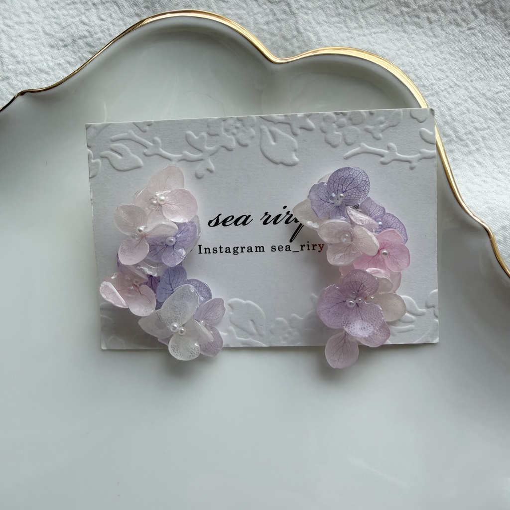 no.307 紫陽花連なるピアス 本物のお花 パステルライラックmix 紫陽花 パール サージカルステンレス ピアス