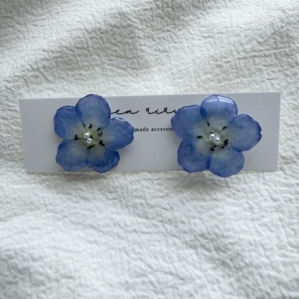 no.316 再販 ネモフィラのピアス ネモフィラ パール ブルー フラワー ドライフラワー サージカルステンレス ピアス