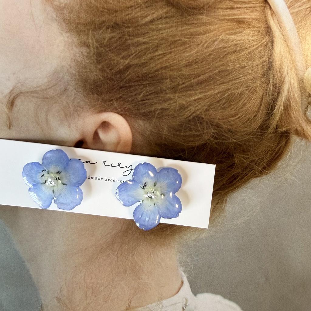 no.317 再販 ネモフィラのピアス ネモフィラ パール ブルー フラワー ドライフラワー サージカルステンレス ピアス