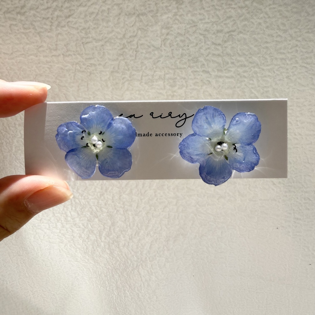 no.317 再販 ネモフィラのピアス ネモフィラ パール ブルー フラワー ドライフラワー サージカルステンレス ピアス