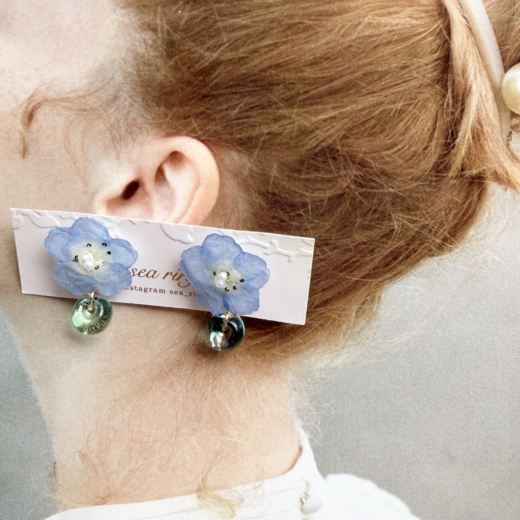 no.319 ネモフィラのピアス ニュイ nuit ブルー ゆらゆらピアス パール サージカルステンレス ピアス