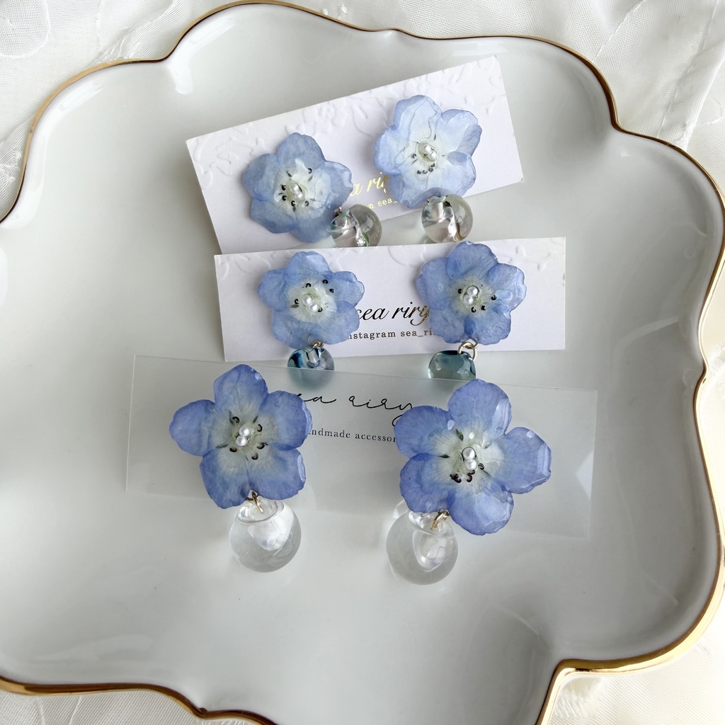 no.319 ネモフィラのピアス ニュイ nuit ブルー ゆらゆらピアス パール サージカルステンレス ピアス