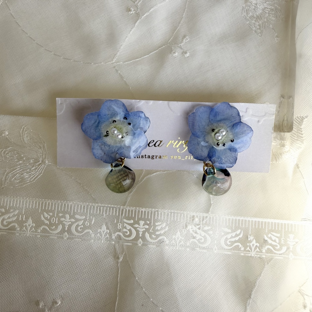 no.319 ネモフィラのピアス ニュイ nuit ブルー ゆらゆらピアス パール サージカルステンレス ピアス