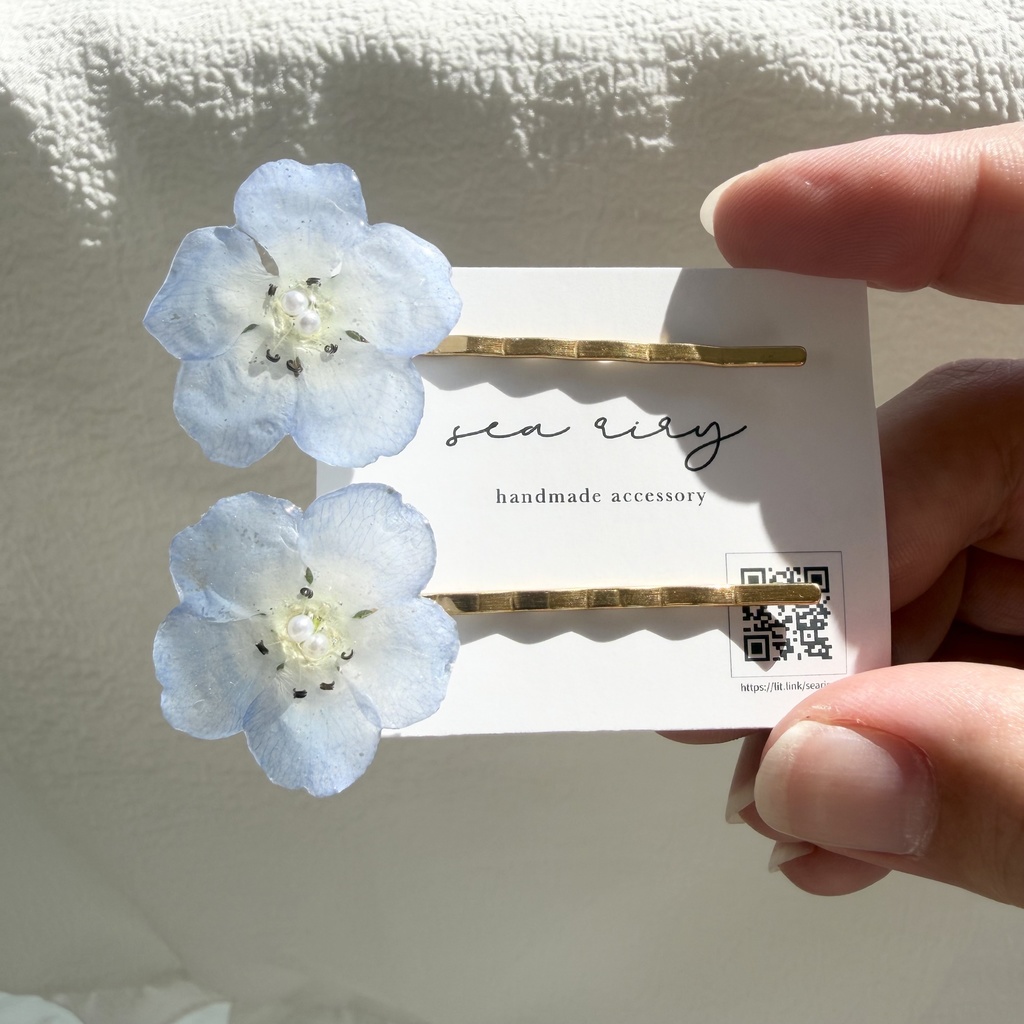 no.325  限定セット  淡色ブルーのネモフィラヘアピン  ネモフィラ  ヘアアクセサリー  ヘアピン レジンアクセサリー 