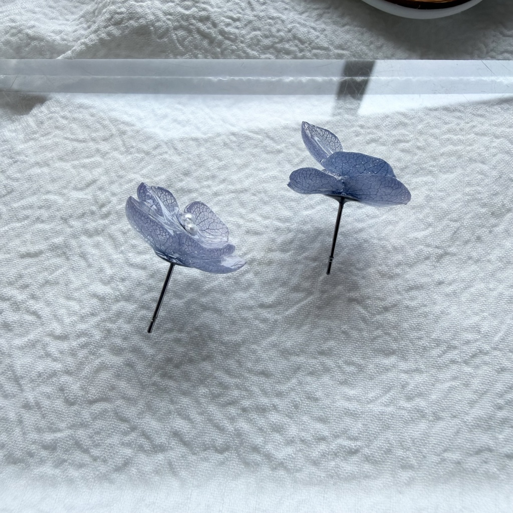 no.328 再販 ブルーグラデの紫陽花ピアス アジサイ 紫陽花 ブルー パープル ピアス ステンレス