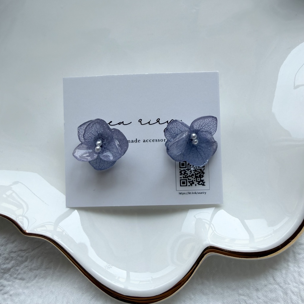 no.328 再販 ブルーグラデの紫陽花ピアス アジサイ 紫陽花 ブルー パープル ピアス ステンレス