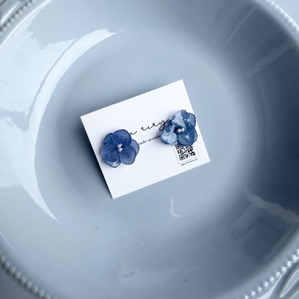 no.332 再販 ブルーグラデの紫陽花ピアス アジサイ 紫陽花 ブルー サージカルステンレス ピアス