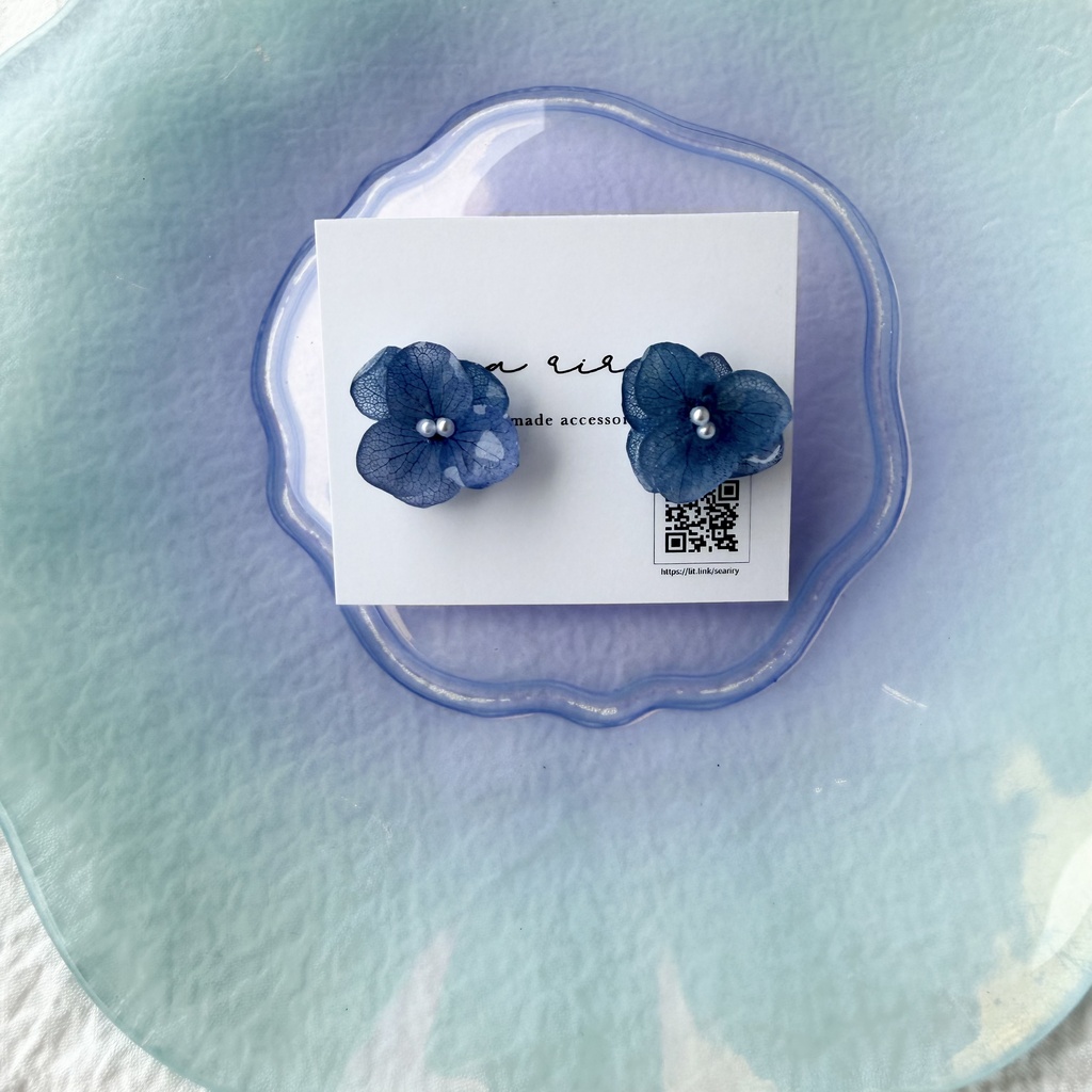 no.332 再販 ブルーグラデの紫陽花ピアス アジサイ 紫陽花 ブルー サージカルステンレス ピアス
