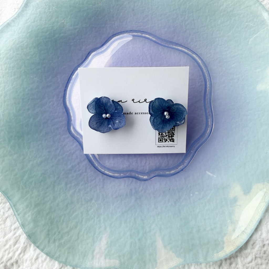no.332 再販 ブルーグラデの紫陽花ピアス アジサイ 紫陽花 ブルー サージカルステンレス ピアス