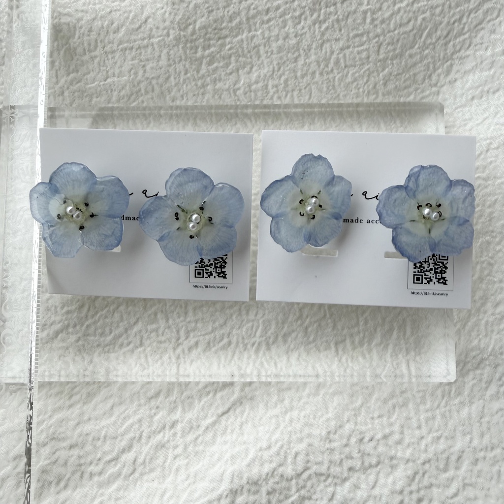 no.335 ネモフィラのイヤリング 本物のお花 ブルー パール ネモフィラ イヤリング 樹脂ノンホールピアス