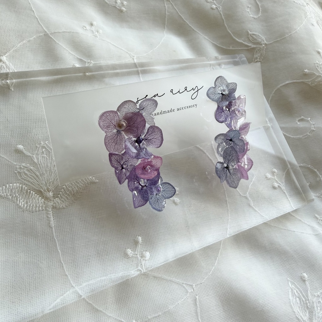 no.337 紫陽花連なるピアス 本物のお花 紫陽花 アジサイ マーメイド バブル サージカルステンレス ピアス