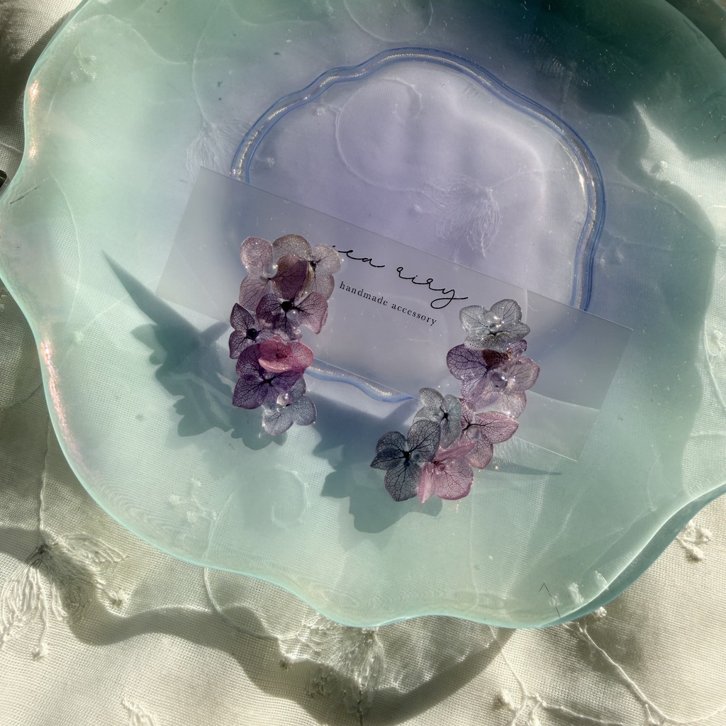 no.337 紫陽花連なるピアス 本物のお花 紫陽花 アジサイ マーメイド バブル サージカルステンレス ピアス