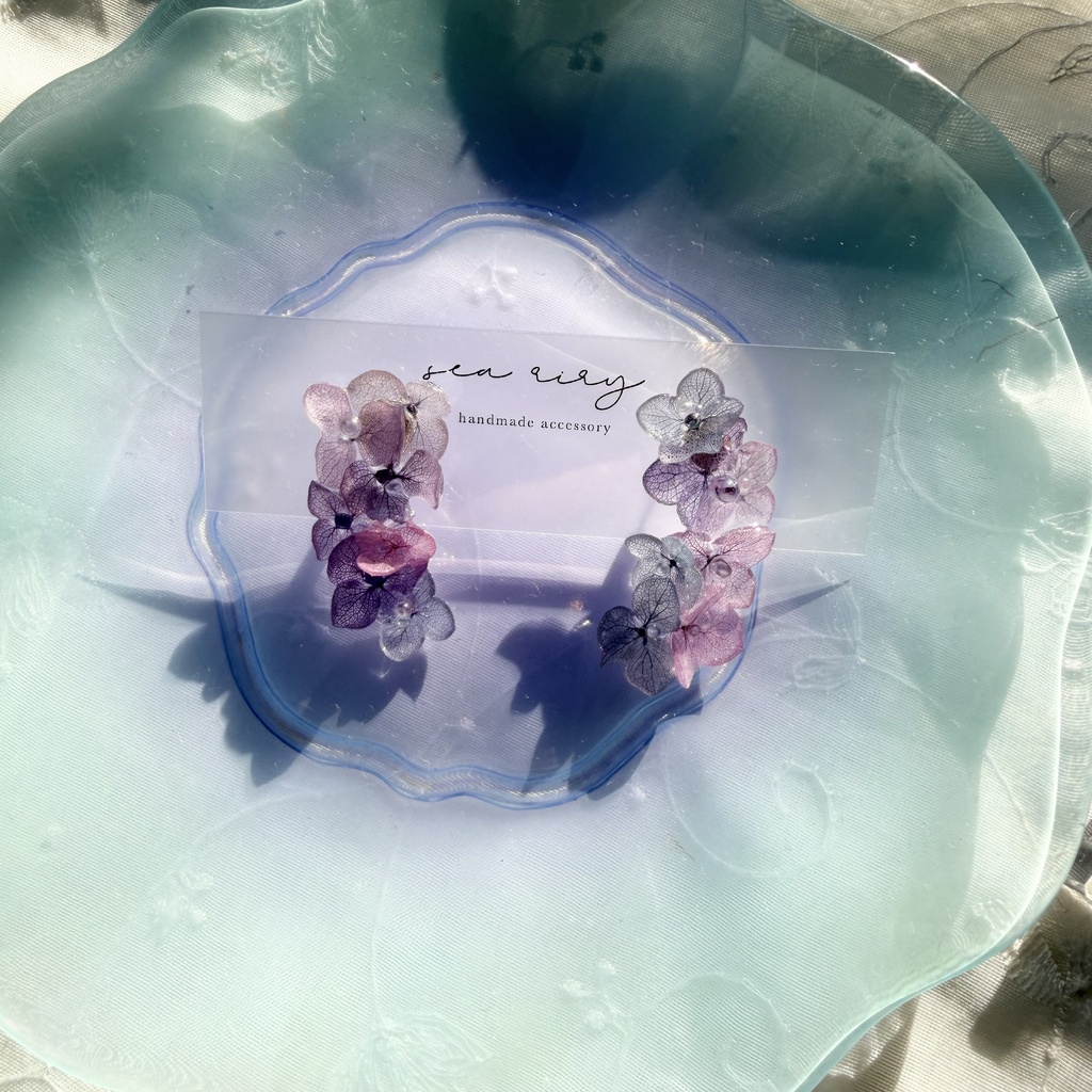 no.337 紫陽花連なるピアス 本物のお花 紫陽花 アジサイ マーメイド バブル サージカルステンレス ピアス