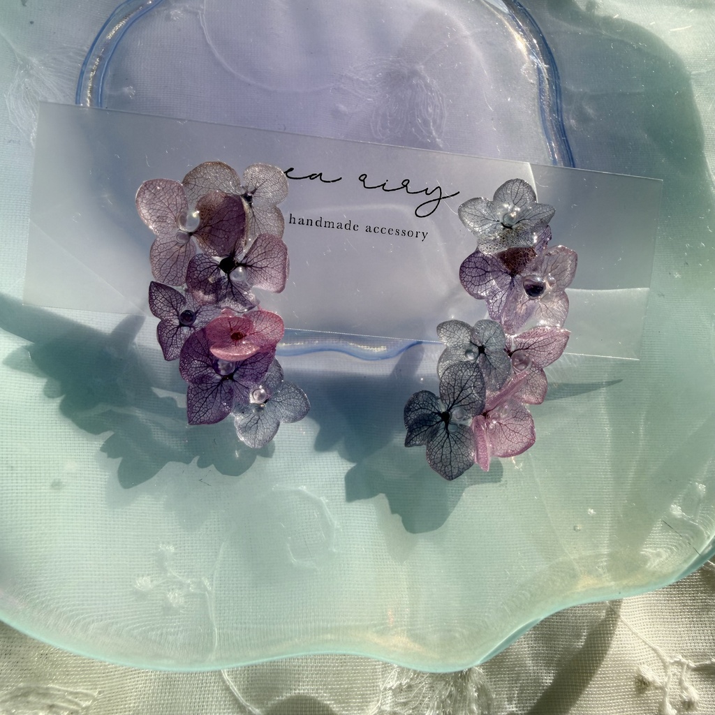 no.337 紫陽花連なるピアス 本物のお花 紫陽花 アジサイ マーメイド バブル サージカルステンレス ピアス