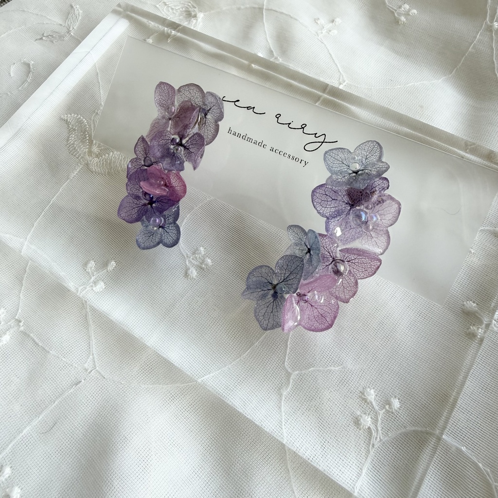 no.337 紫陽花連なるピアス 本物のお花 紫陽花 アジサイ マーメイド バブル サージカルステンレス ピアス