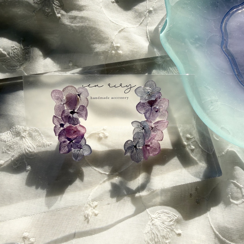 no.337 紫陽花連なるピアス 本物のお花 紫陽花 アジサイ マーメイド バブル サージカルステンレス ピアス