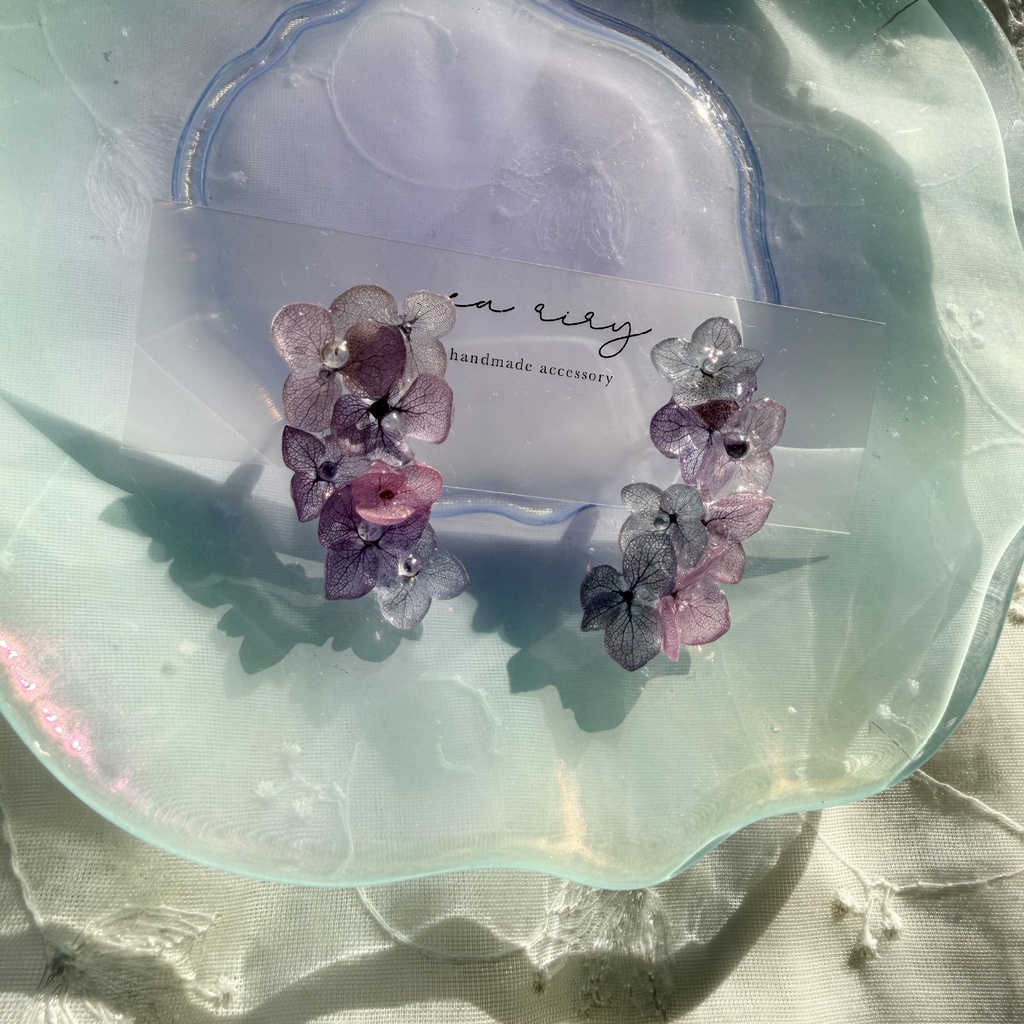no.337  紫陽花連なるピアス  本物のお花  紫陽花  アジサイ  マーメイド  バブル  サージカルステンレス  ピアス