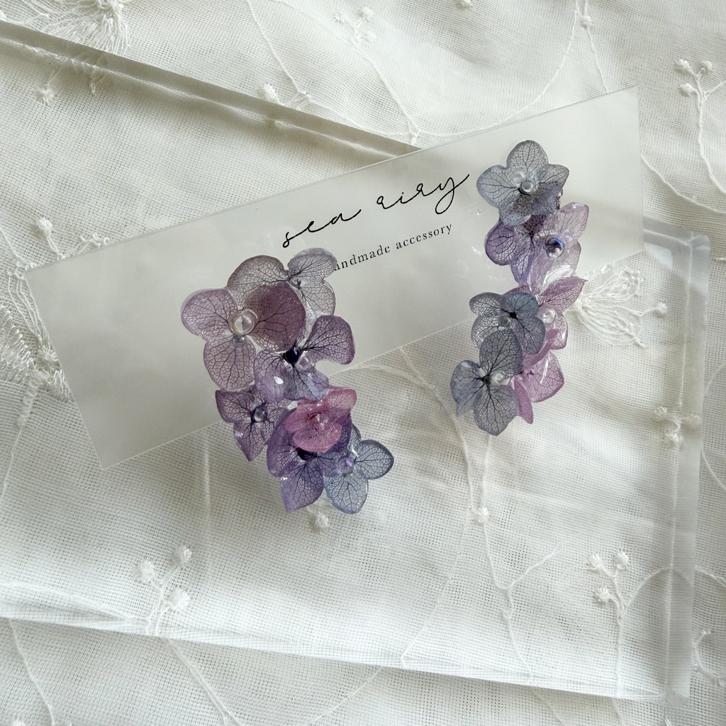 no.337 紫陽花連なるピアス 本物のお花 紫陽花 アジサイ マーメイド バブル サージカルステンレス ピアス