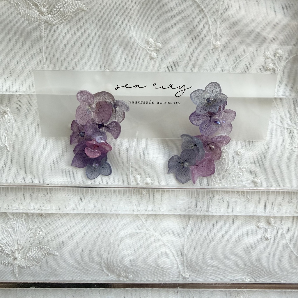 no.337 紫陽花連なるピアス 本物のお花 紫陽花 アジサイ マーメイド バブル サージカルステンレス ピアス