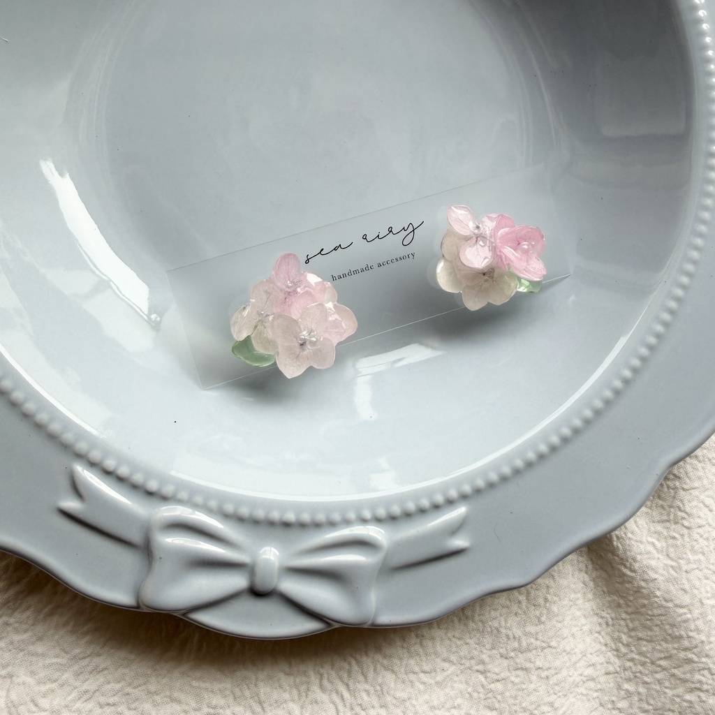 no.343 パステルライラックmixの紫陽花ピアス 本物のお花 アジサイ 紫陽花 サージカルステンレス ピアス