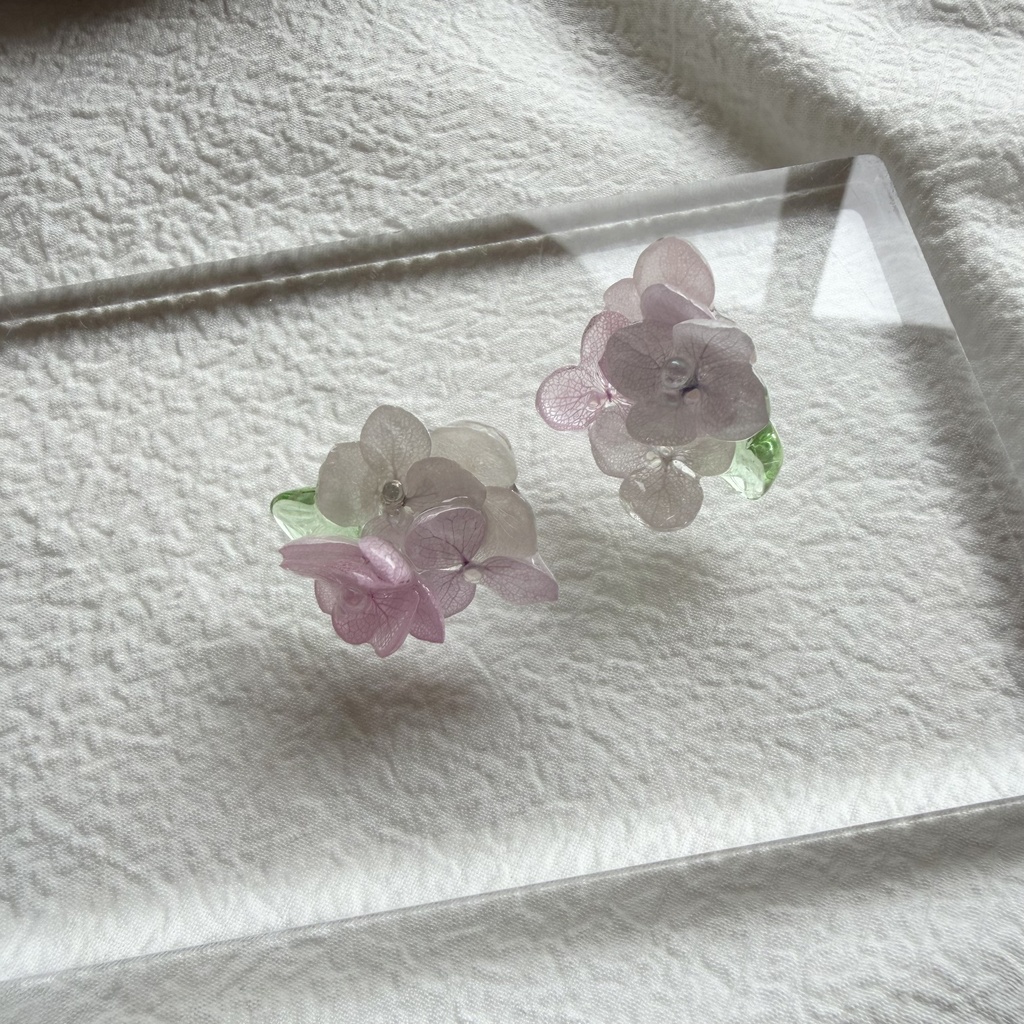 no.343 パステルライラックmixの紫陽花ピアス 本物のお花 アジサイ 紫陽花 サージカルステンレス ピアス