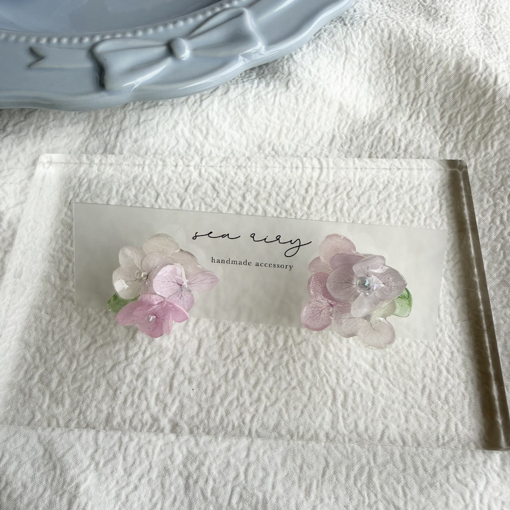 no.343 パステルライラックmixの紫陽花ピアス 本物のお花 アジサイ 紫陽花 サージカルステンレス ピアス