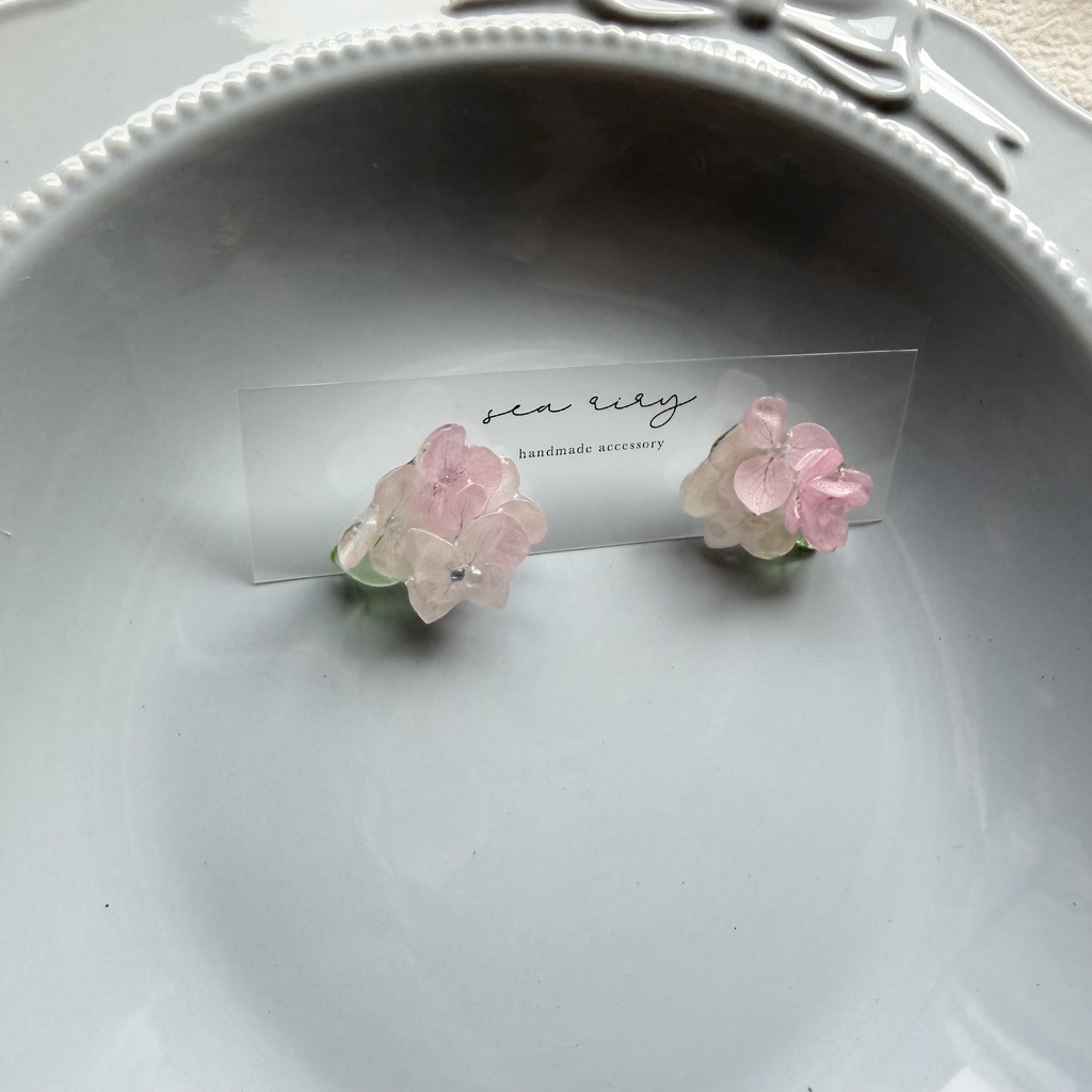 no.343 パステルライラックmixの紫陽花ピアス 本物のお花 アジサイ 紫陽花 サージカルステンレス ピアス