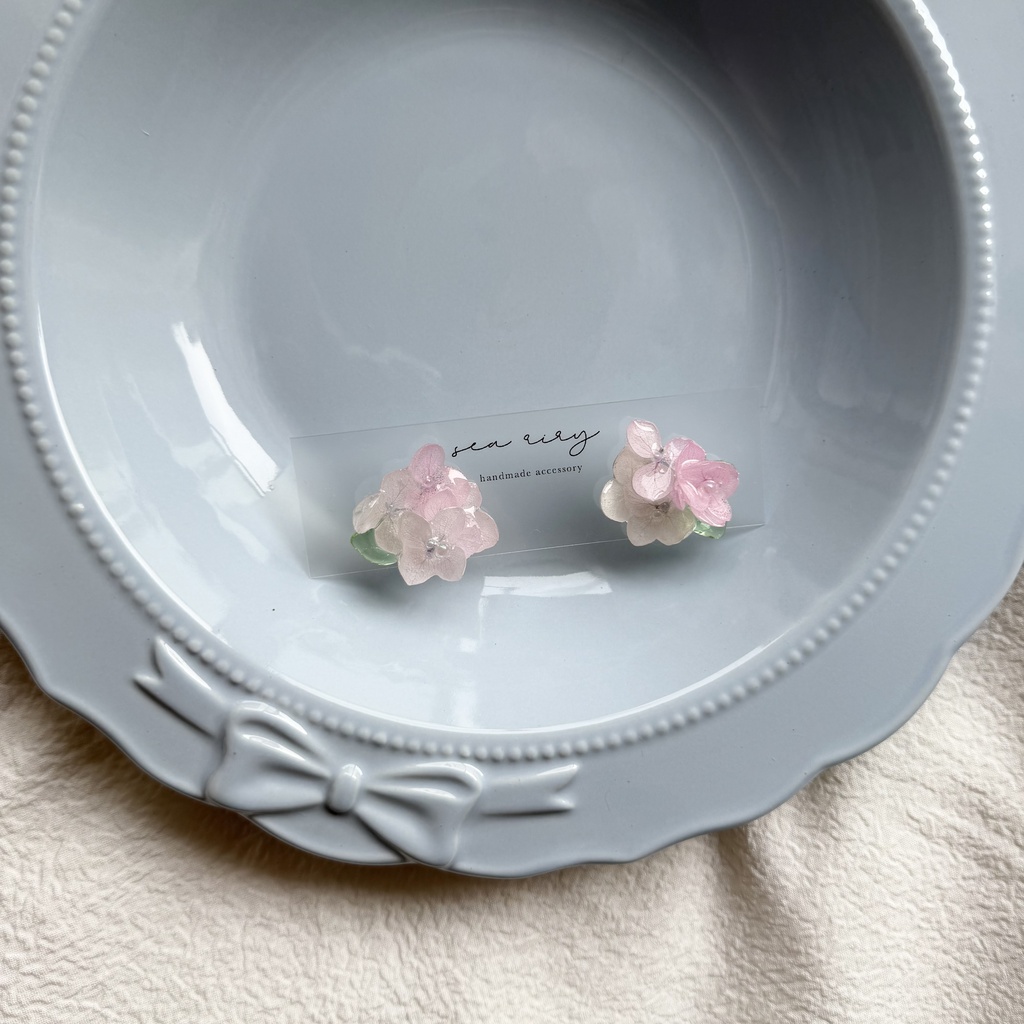 no.343 パステルライラックmixの紫陽花ピアス 本物のお花 アジサイ 紫陽花 サージカルステンレス ピアス