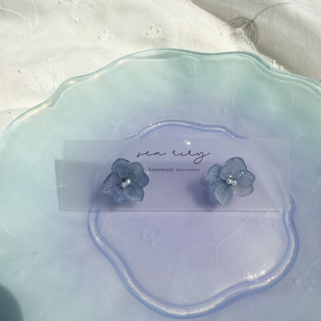 no.347 再販 ブルーグラデの紫陽花ピアス アジサイ 紫陽花 ブルー サージカルステンレス ピアス
