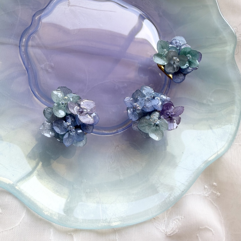 no.348 ブルーmixの紫陽花の帯留め 本物のお花 紫陽花 帯留め 帯飾り 和装小物 着物 ハンドメイド
