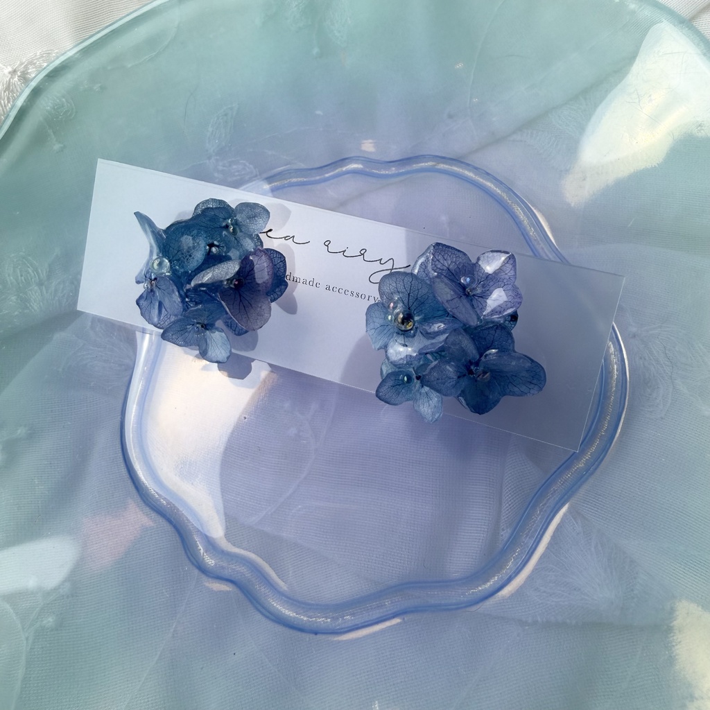 no.353 ブルーmixの紫陽花ピアス 本物のお花 アジサイ あじさい ブルー パープル サージカルステンレス ピアス