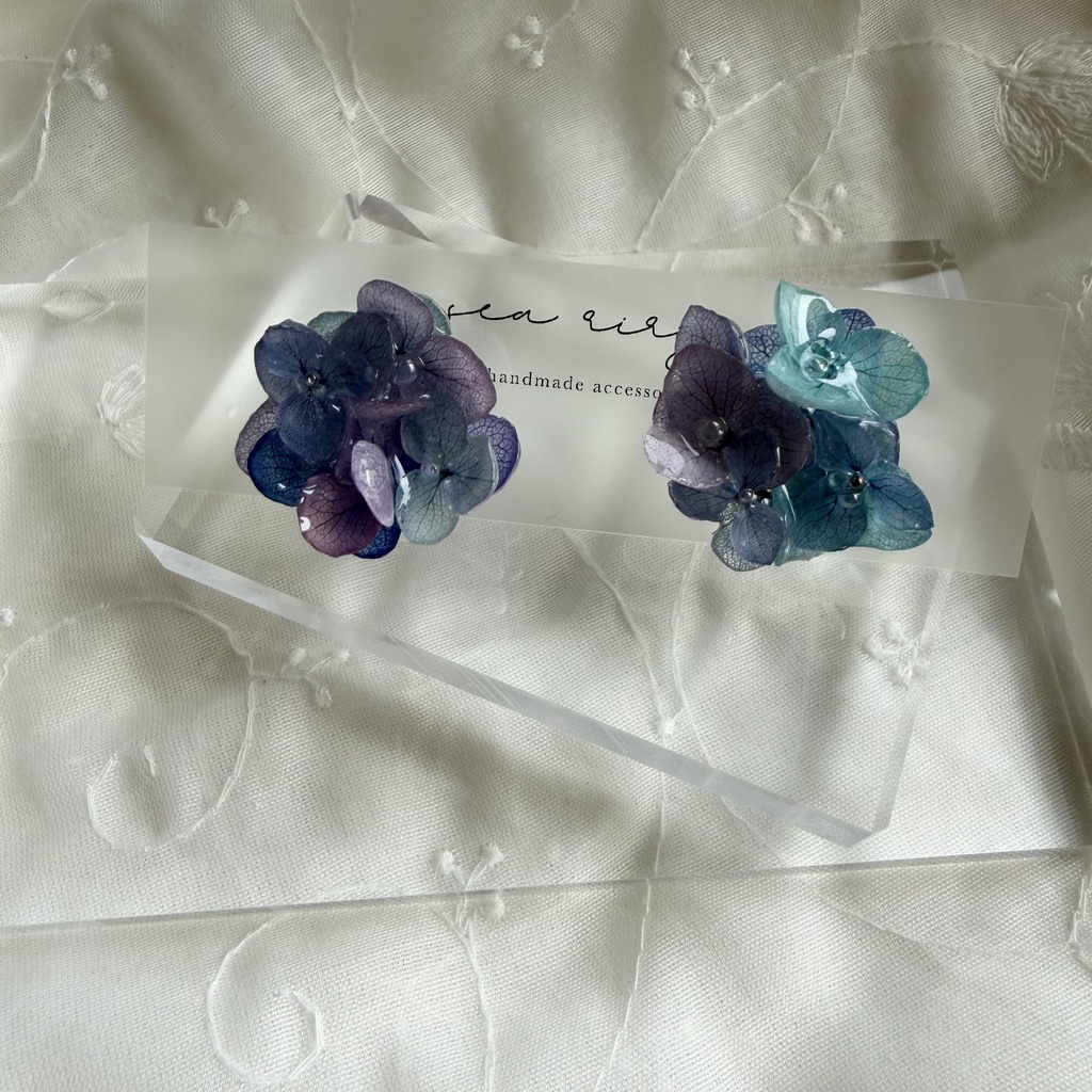 no.354 ブルーmixの紫陽花ピアス 本物のお花 アジサイ あじさい ブルー パープル サージカルステンレス ピアス