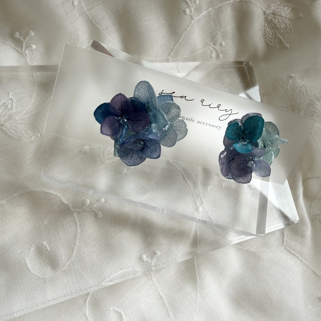 no.355 ブルーmixの紫陽花ピアス 本物のお花 アジサイ あじさい ブルー パープル サージカルステンレス ピアス