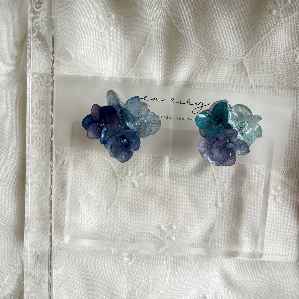 no.355 ブルーmixの紫陽花ピアス 本物のお花 アジサイ あじさい ブルー パープル サージカルステンレス ピアス