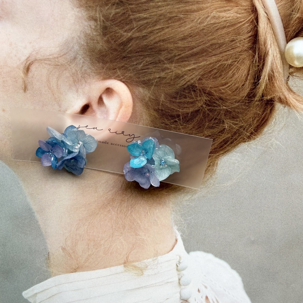 no.355  ブルーmixの紫陽花ピアス　本物のお花  アジサイ　あじさい　ブルー　パープル　サージカルステンレス  ピアス