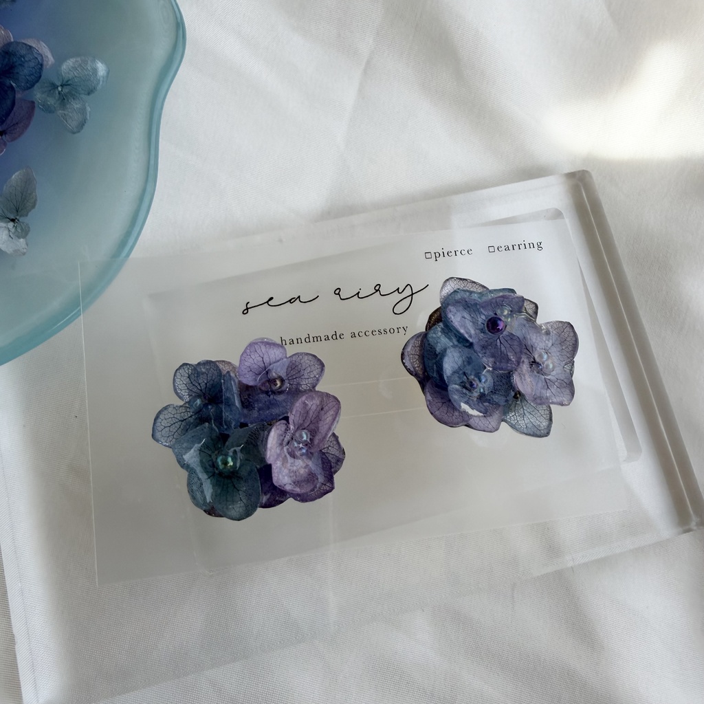 no.358 再販 マーメイドカラーの紫陽花の帯留 本物のお花 紫陽花 アジサイ 帯留 和装小物 着物