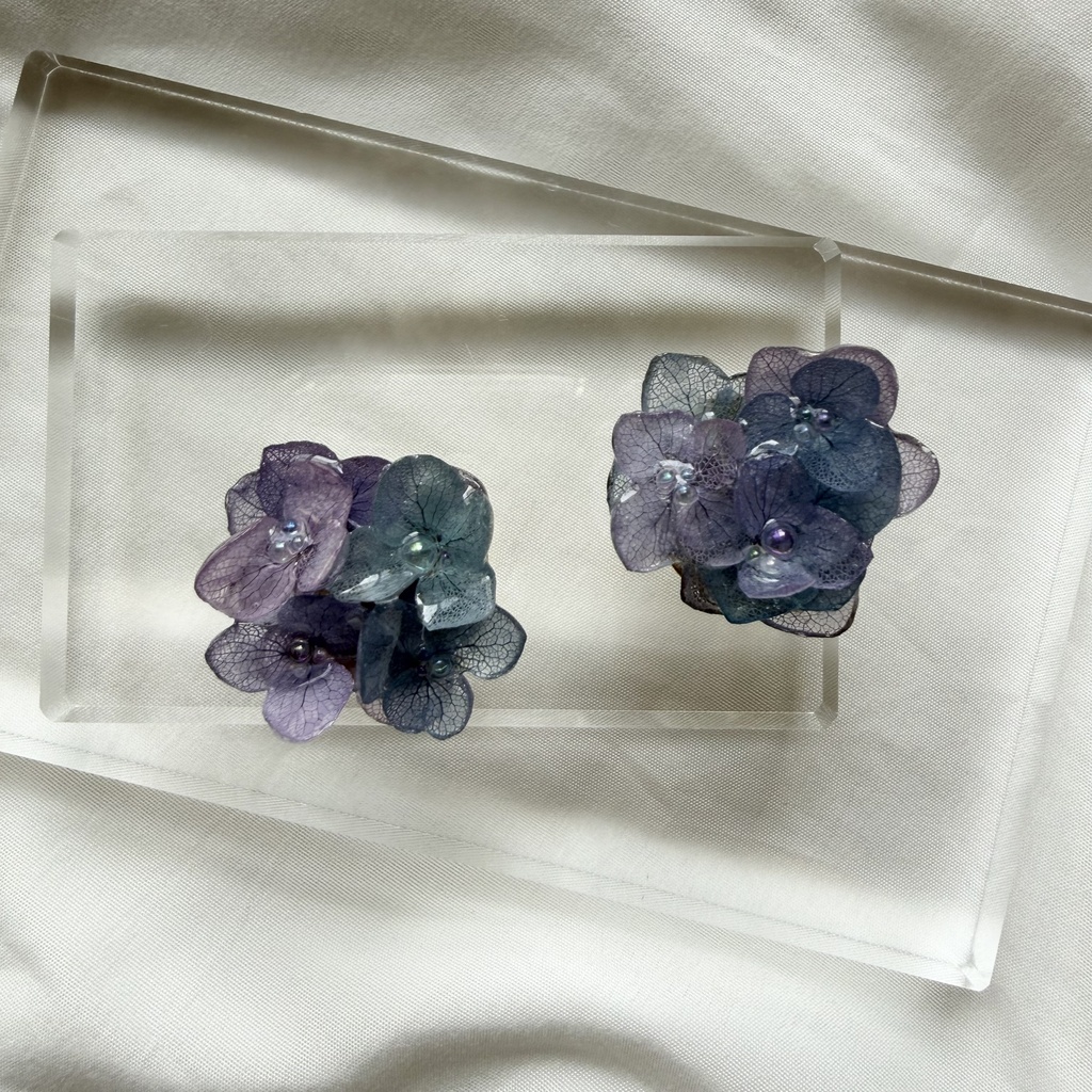 no.359 再販 マーメイドカラーの紫陽花の帯留 本物のお花 紫陽花 アジサイ 帯留 和装小物 着物