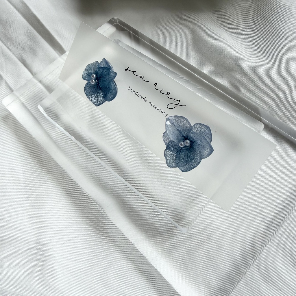 no.361 再販 ブルーグラデの紫陽花ピアス アジサイ 紫陽花 ブルー サージカルステンレス ピアス