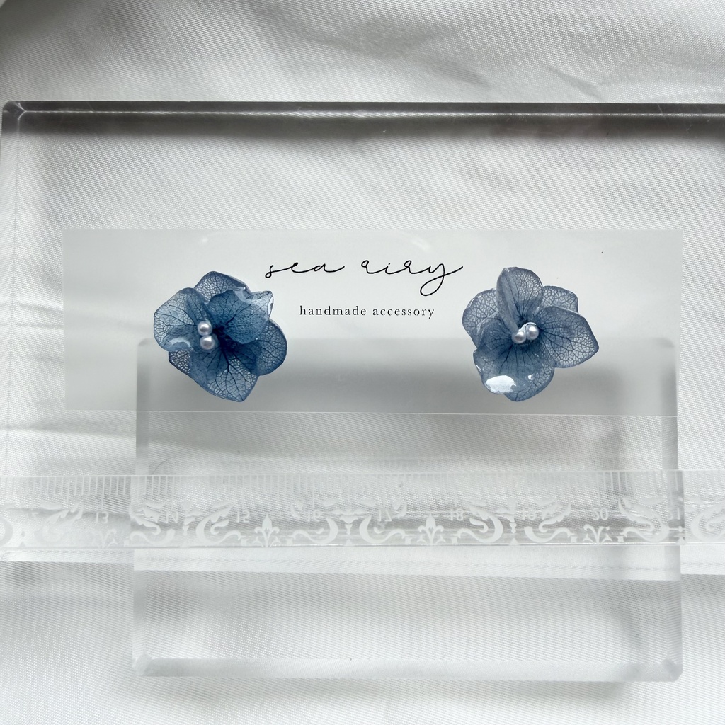 no.361 再販 ブルーグラデの紫陽花ピアス アジサイ 紫陽花 ブルー サージカルステンレス ピアス