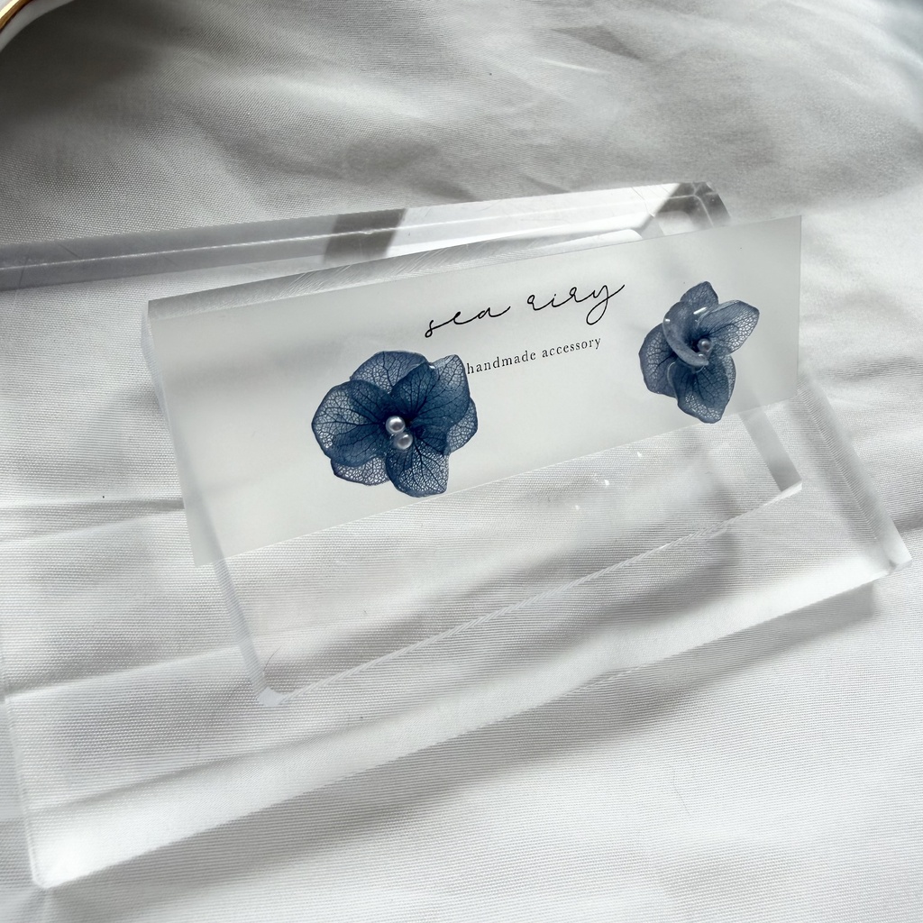 no.361 再販 ブルーグラデの紫陽花ピアス アジサイ 紫陽花 ブルー サージカルステンレス ピアス