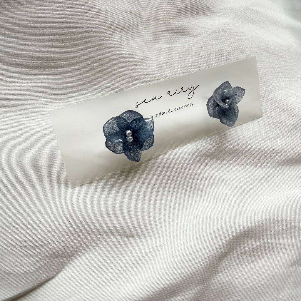 no.361 再販 ブルーグラデの紫陽花ピアス アジサイ 紫陽花 ブルー サージカルステンレス ピアス