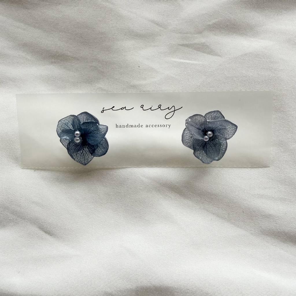 no.361 再販 ブルーグラデの紫陽花ピアス アジサイ 紫陽花 ブルー サージカルステンレス ピアス