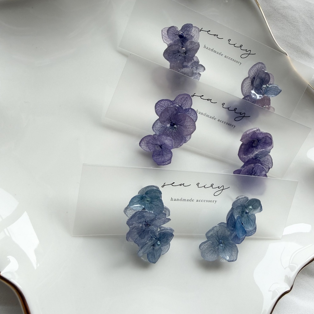 no.365 紫陽花連なるピアス 本物のお花 紫陽花 ブルーmix バブル サージカルステンレス ピアス