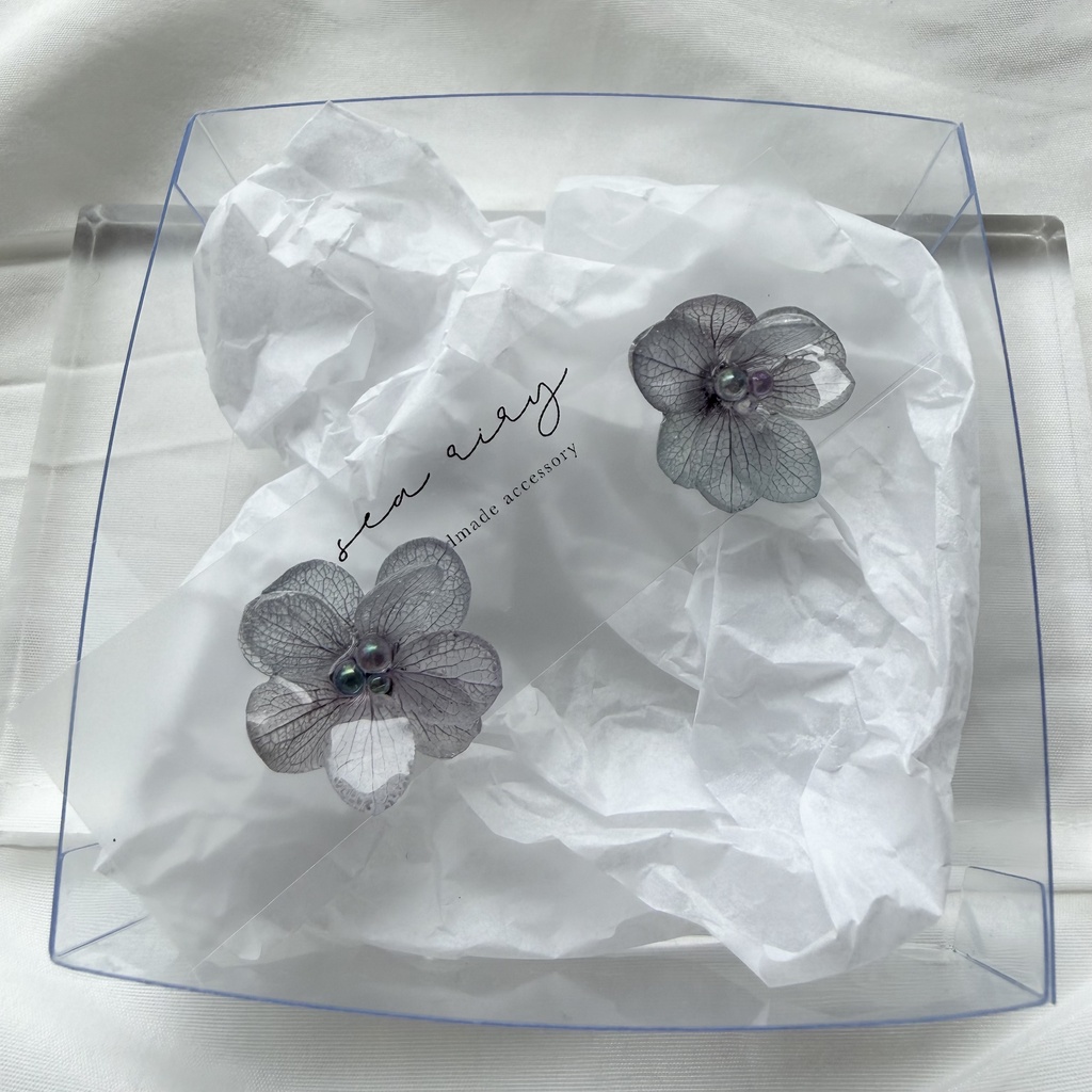 no.366  再販  くすみパープルの紫陽花ピアス  本物のお花   紫陽花   サージカルステンレス   ピアス