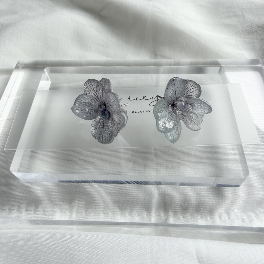 no.366 再販 くすみパープルの紫陽花ピアス 本物のお花 紫陽花 サージカルステンレス ピアス