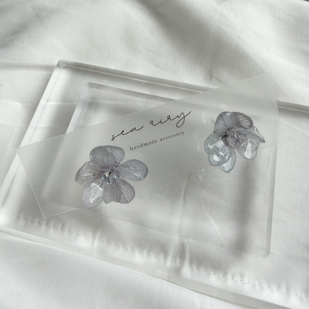 no.366 再販 くすみパープルの紫陽花ピアス 本物のお花 紫陽花 サージカルステンレス ピアス