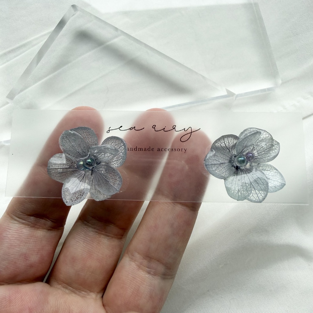 no.366 再販 くすみパープルの紫陽花ピアス 本物のお花 紫陽花 サージカルステンレス ピアス