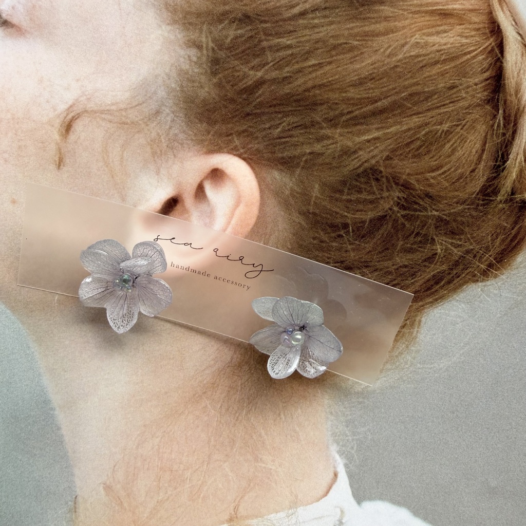 no.366 再販 くすみパープルの紫陽花ピアス 本物のお花 紫陽花 サージカルステンレス ピアス