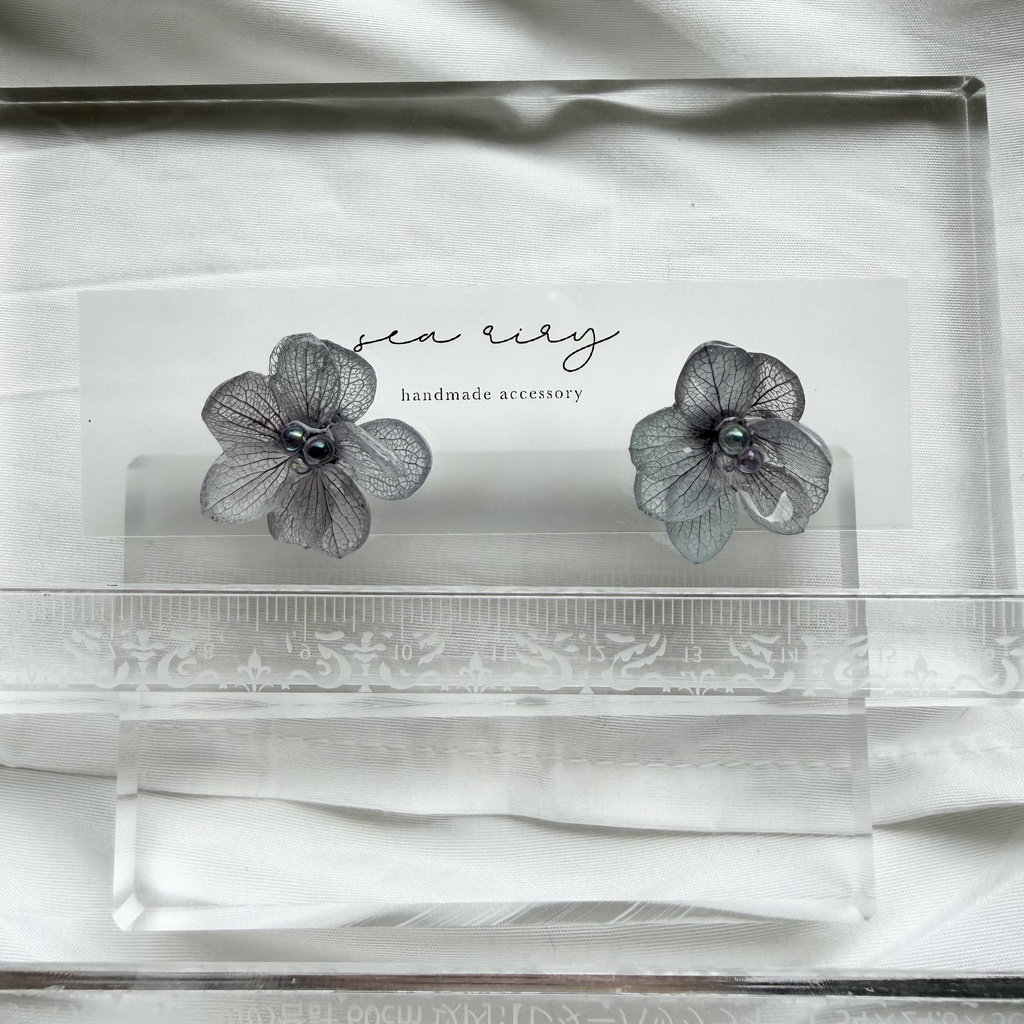 no.366 再販 くすみパープルの紫陽花ピアス 本物のお花 紫陽花 サージカルステンレス ピアス