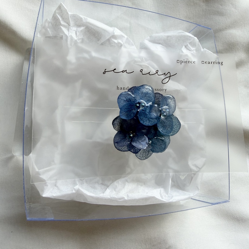 no.369 再販 ブルーグラデの紫陽花の帯留 本物のお花 紫陽花 アジサイ 帯留 和装小物 着物
